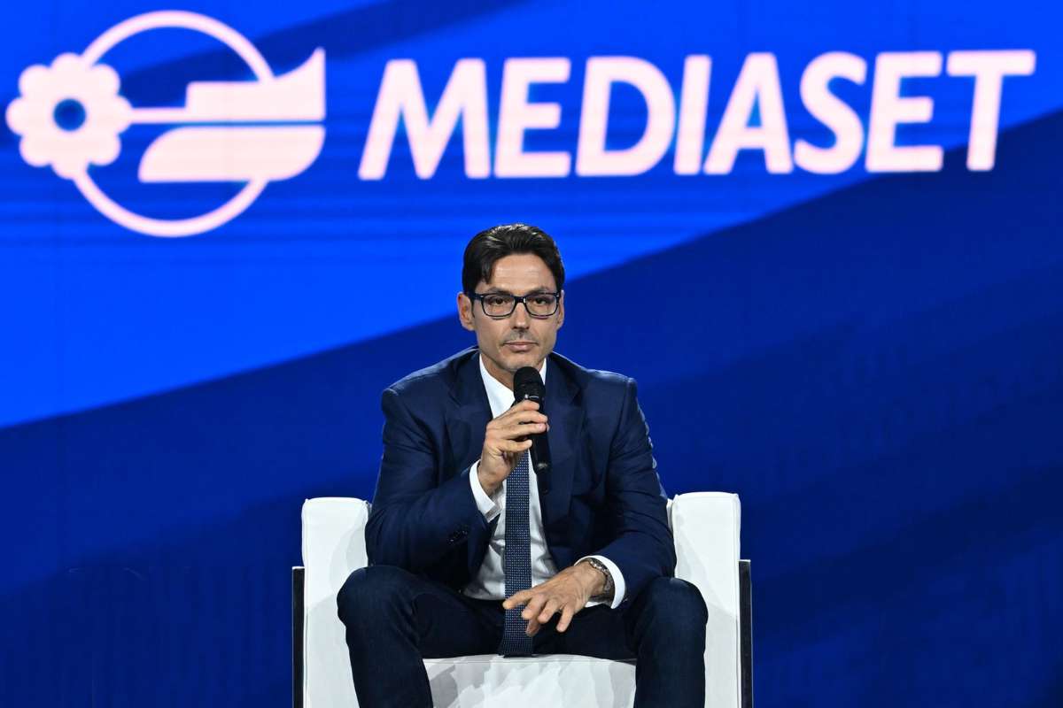 Mediaset cambio programmazione agosto 